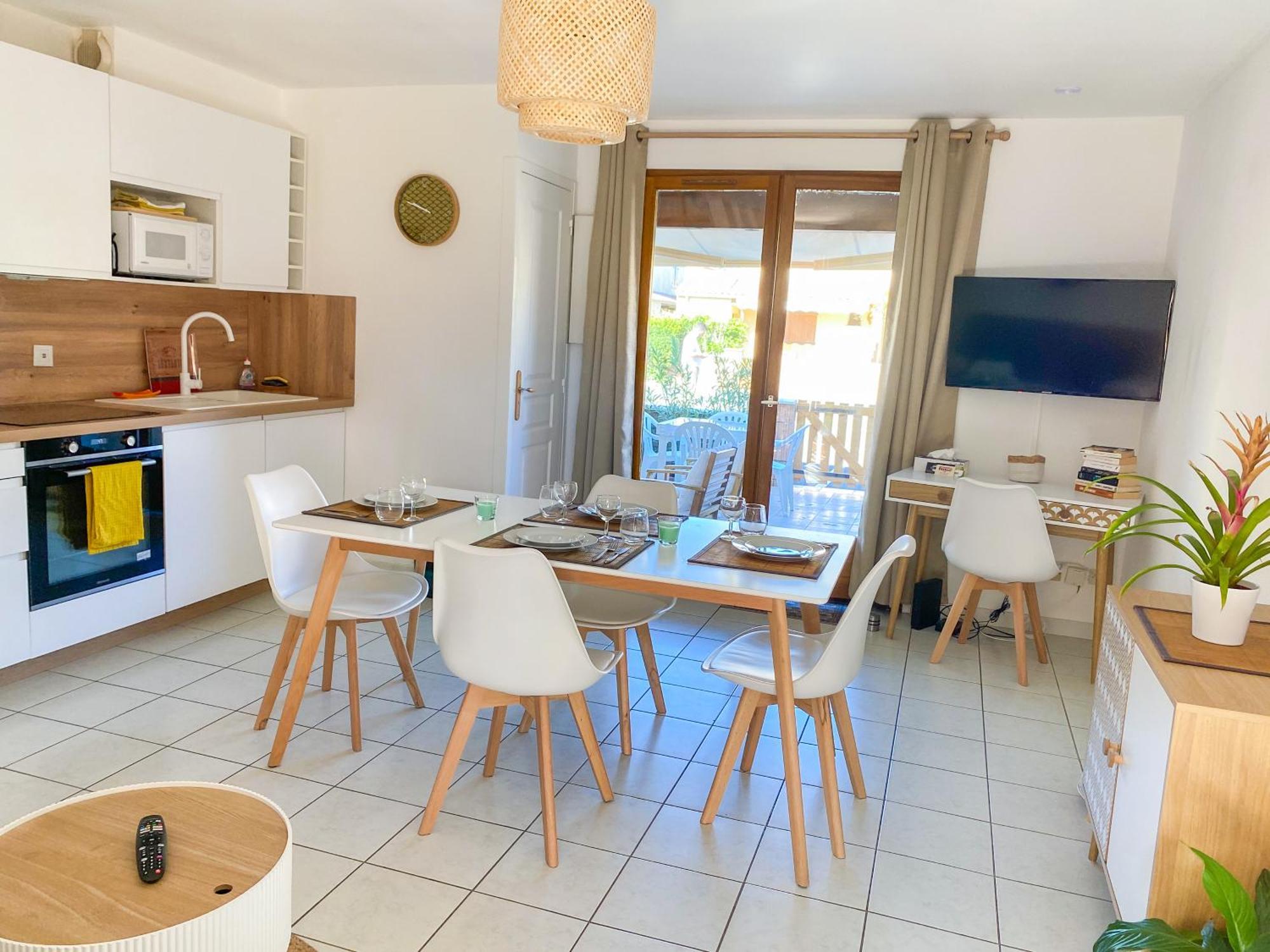 Maison "Douceurs D'Ete " Maison De Vacances Bord De Mer A Vias Plage - 600M De La Plage Et Du Canal Du Midi - Piscine Residentielle, Wifi Fibre, Activites Et Loisirs Zewnętrze zdjęcie